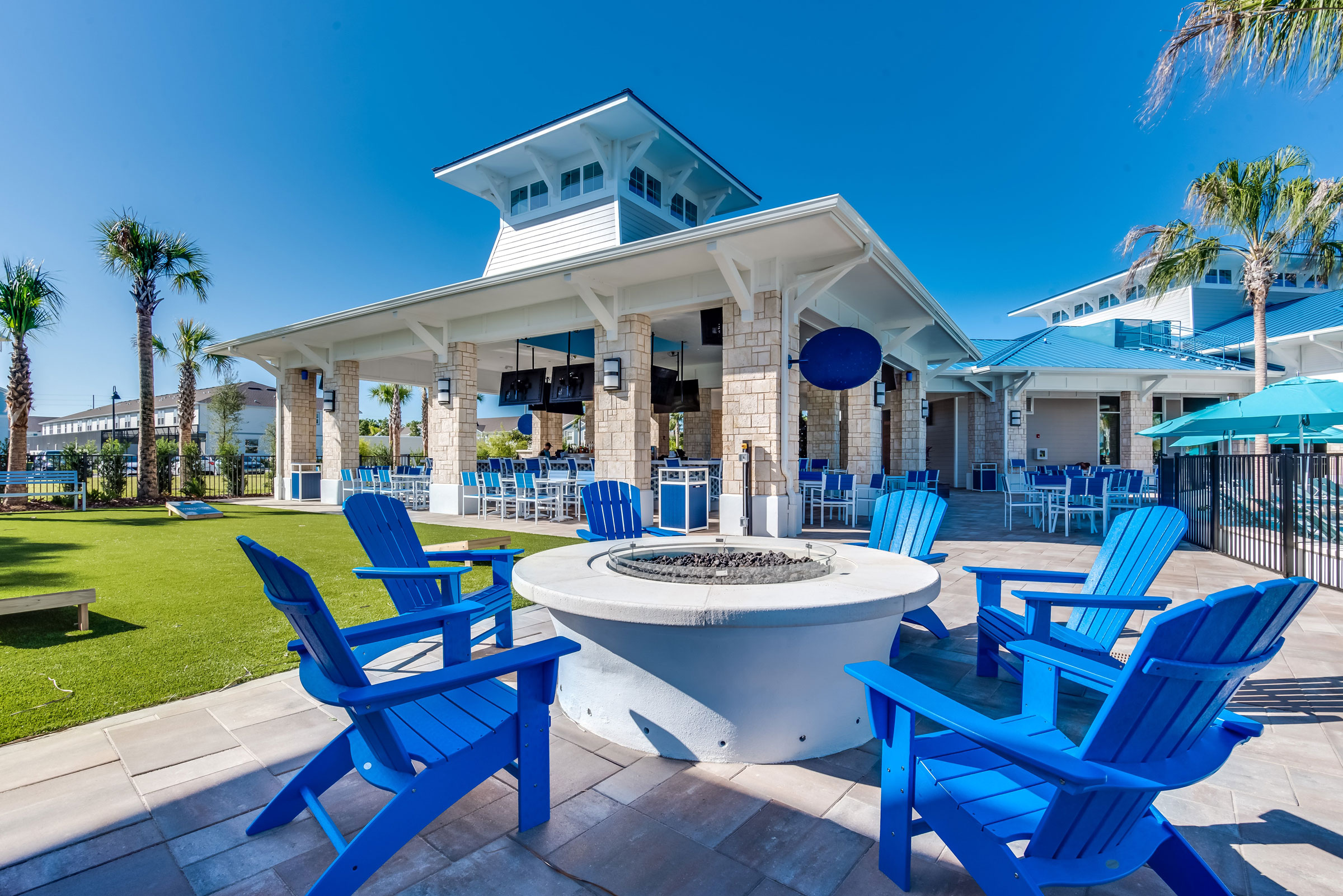 6 Windsor Island Resort Bar and Eatery